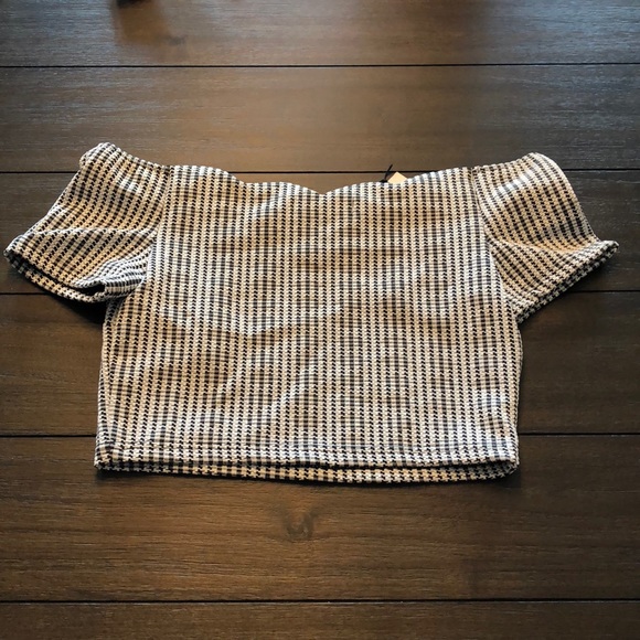 Top - Picture 3 of 3